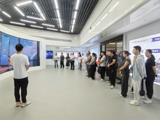 新疆生产建设兵团第二师铁门关市二十九团基层干部人才践行职责使命示范培训班在重庆圆满完成